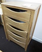 Oak framed 5-drawer chest of drawers 500 x 400 x 980mm (Showroom Furniture)