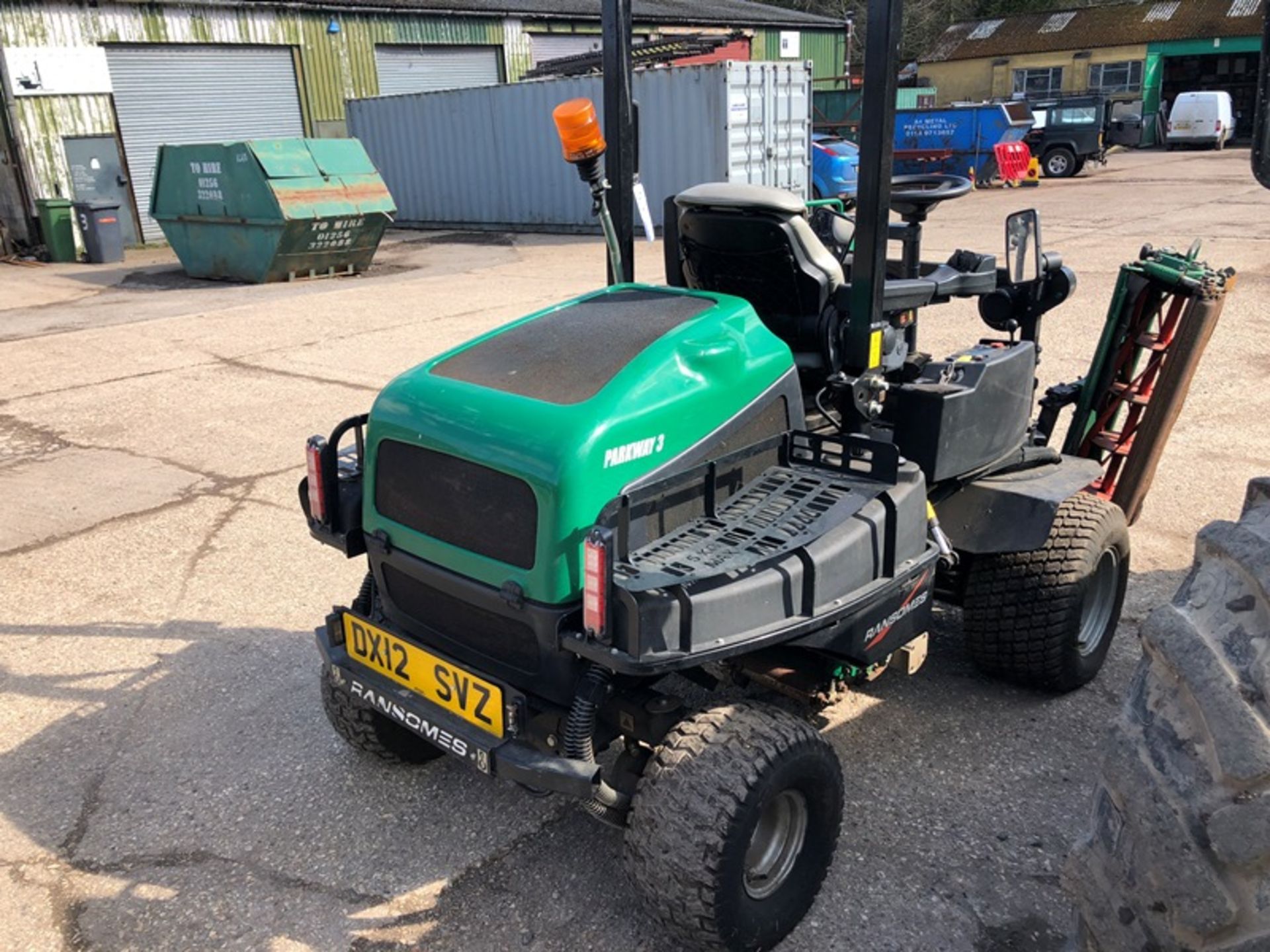 Ransomes Parkway 3 ride on mower Registration No. DX12 SVZ Hours: 592 (service required - Image 4 of 8