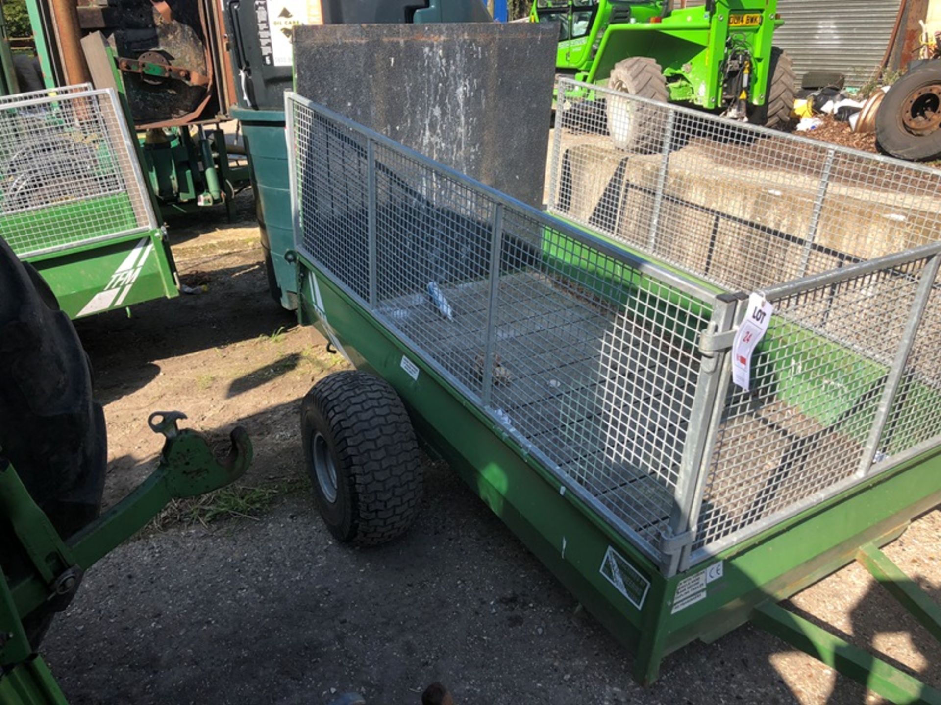 TFM Engineering lightweight trailer to suit Quadbike or compact tractor (contents not included) - Image 2 of 4