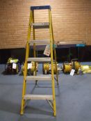 Youngman 5 rung GRP stepladder