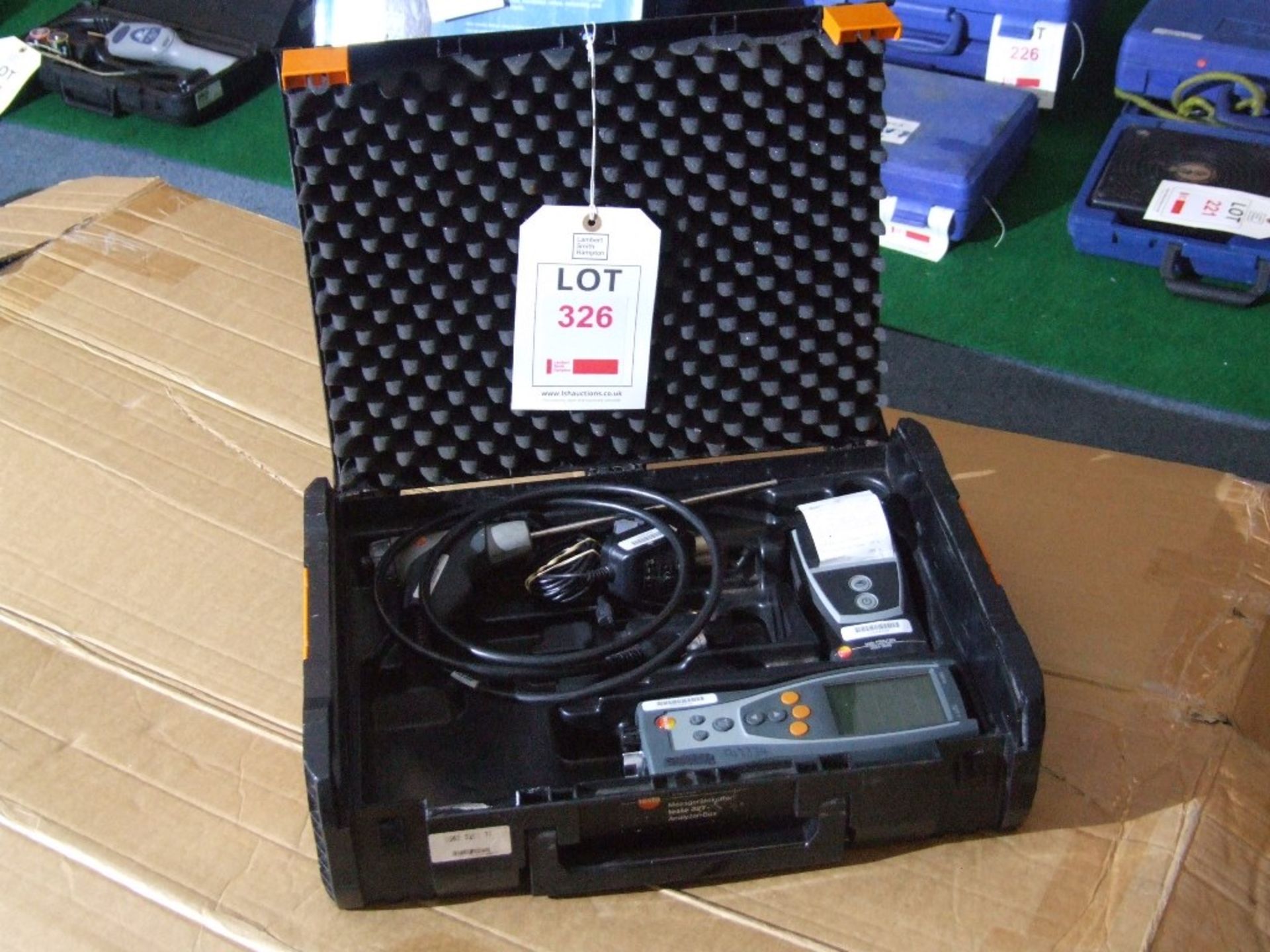 Testo 327-1 Flue Gas Analyser with Printer