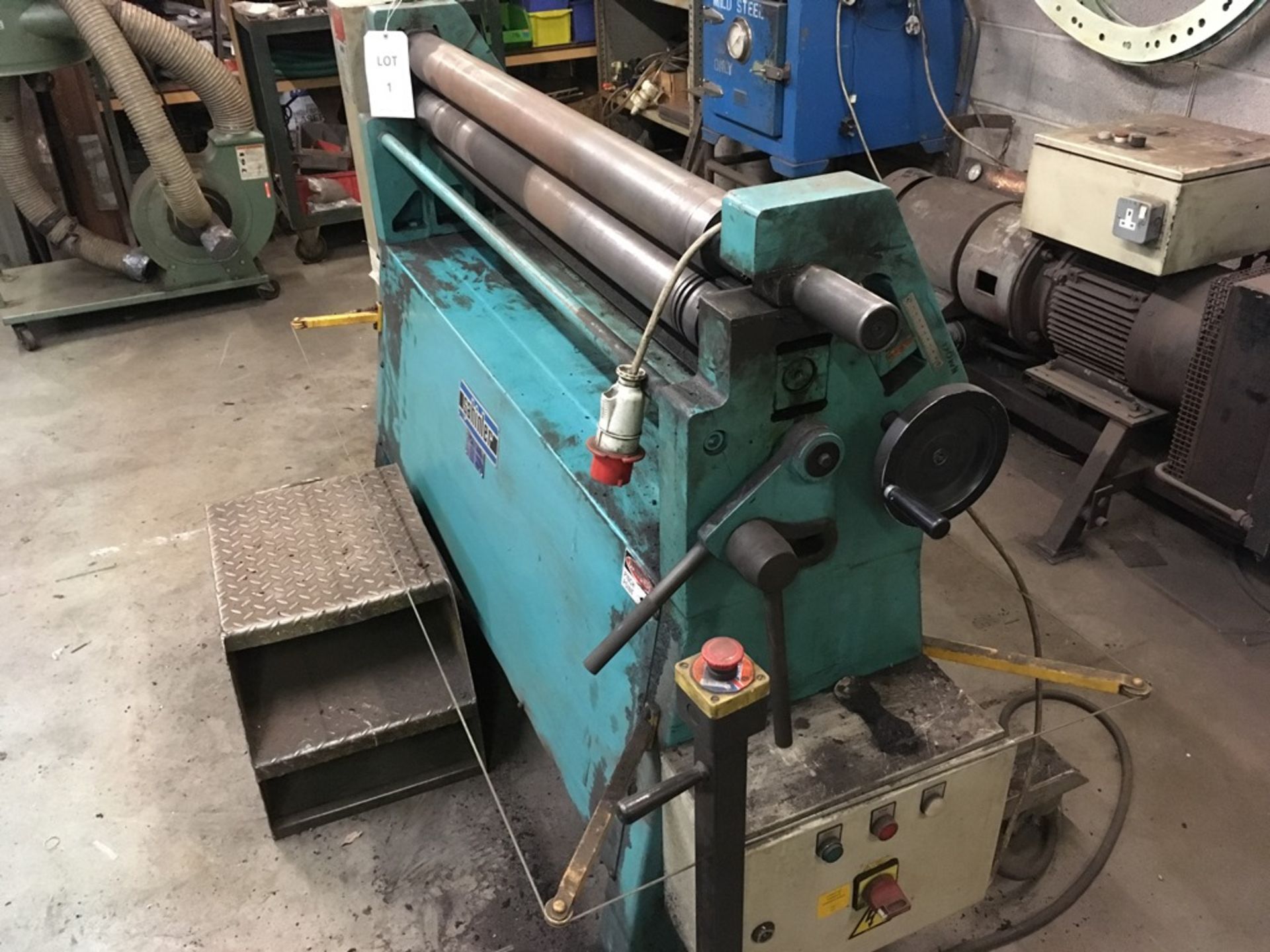 Sahinter RM1270 x 90 bending rollers, Year of manufacture 2001, Serial No. 1720 (Please note: A work - Image 4 of 8