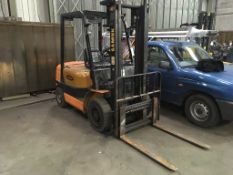 Samuk diesel 2 ton fork truck, no plate, 7,690 hours (Please note: This lot has no record of