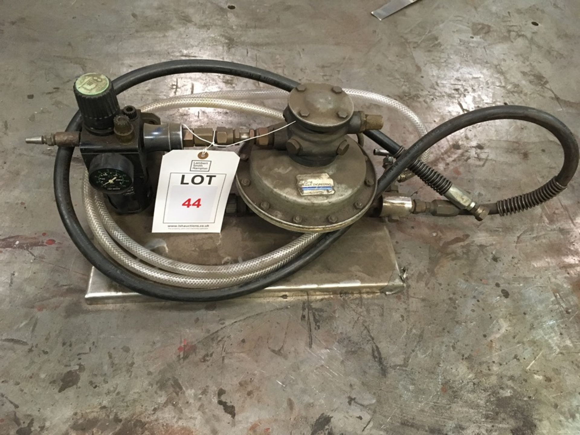 Automatic hydro pressure tester (5000 psi)