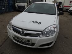 Vauxhall Astra Club Ecoflex diesel car derived van Reg: FH62 UUM DOR: 31/01/2013 V5: Yes MOT: 28/