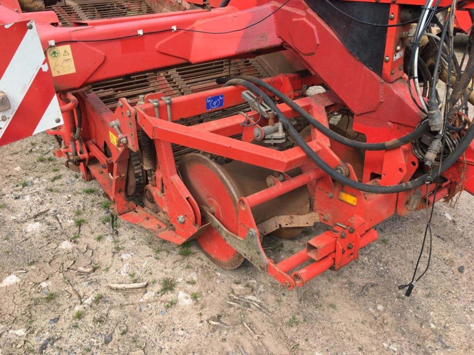 Grimme GZ 1700 two row potato harvester (no plate, advised 2002) - Image 11 of 11