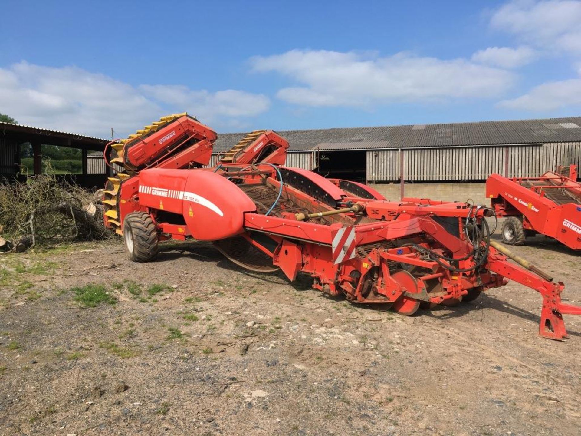 Grimme GZ 1700 two row potato harvester (no plate, advised 2002) - Image 2 of 11