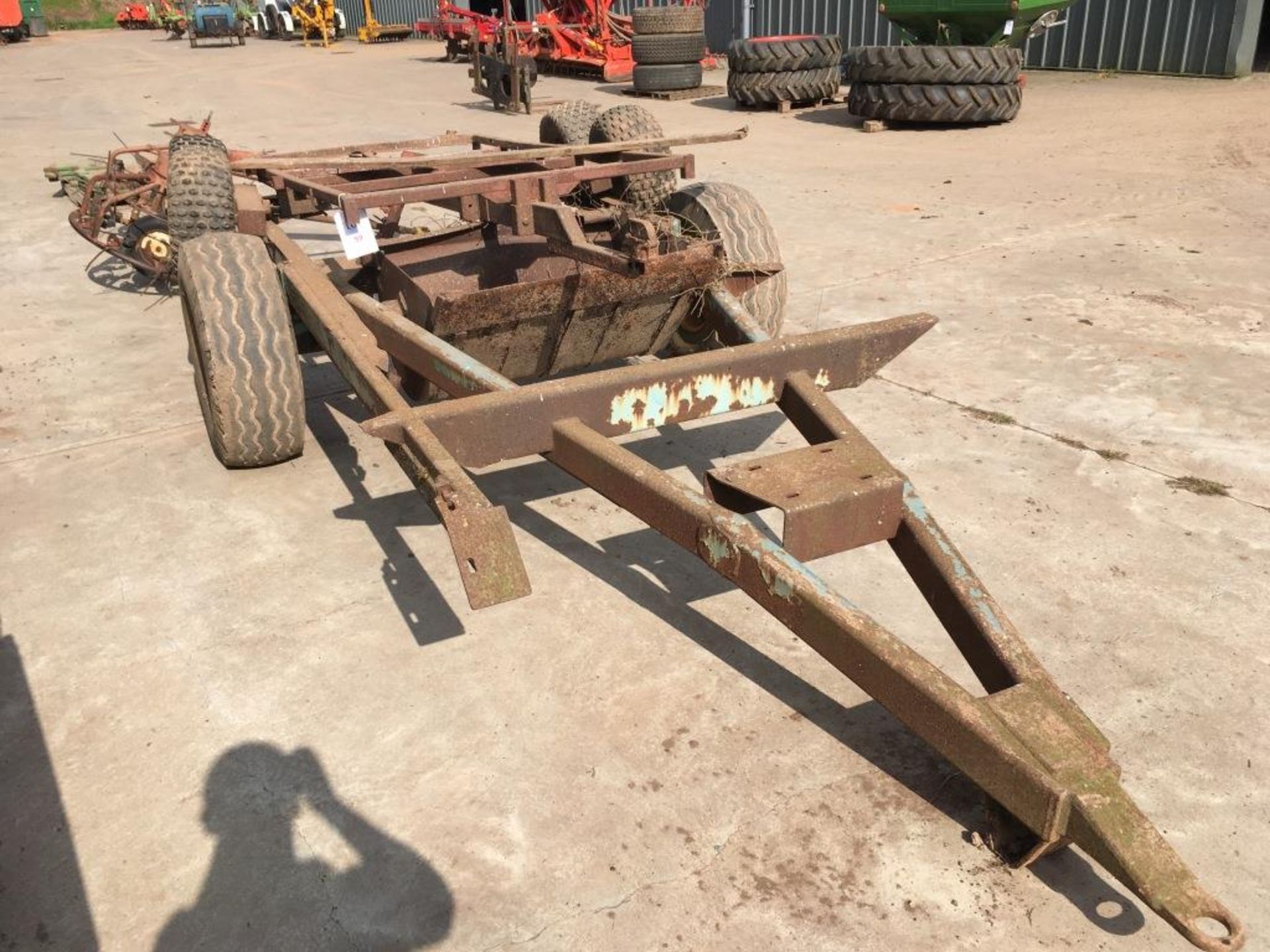 Two trailer chassis (sold as scrap) - Bild 4 aus 5