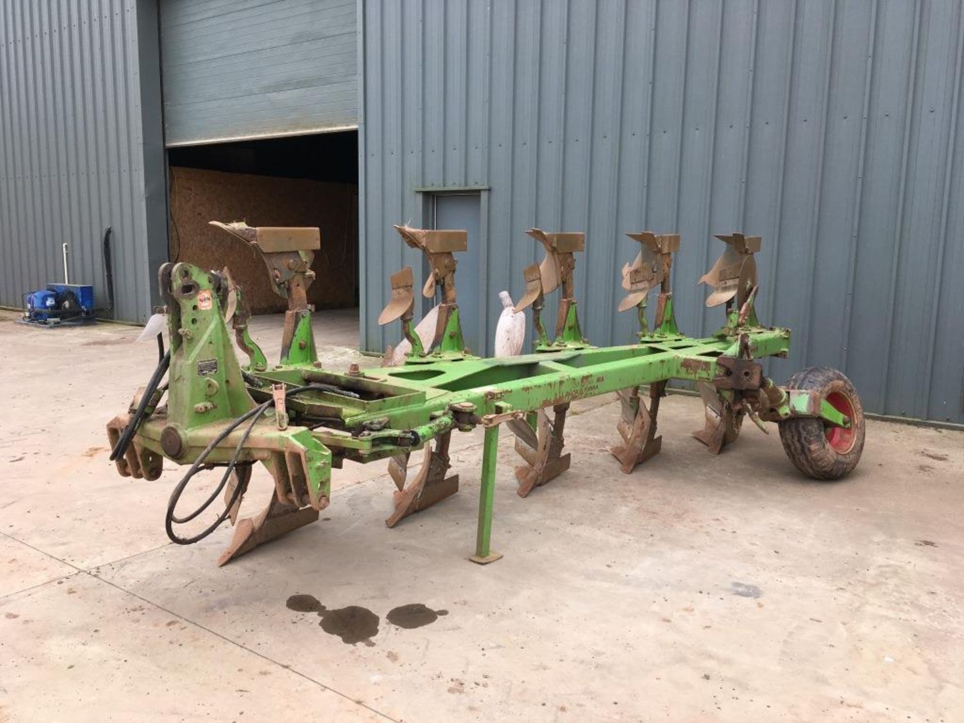Dowdeswell DP120S six furrow reversible plough, serial number: 98MA36391 (1998)