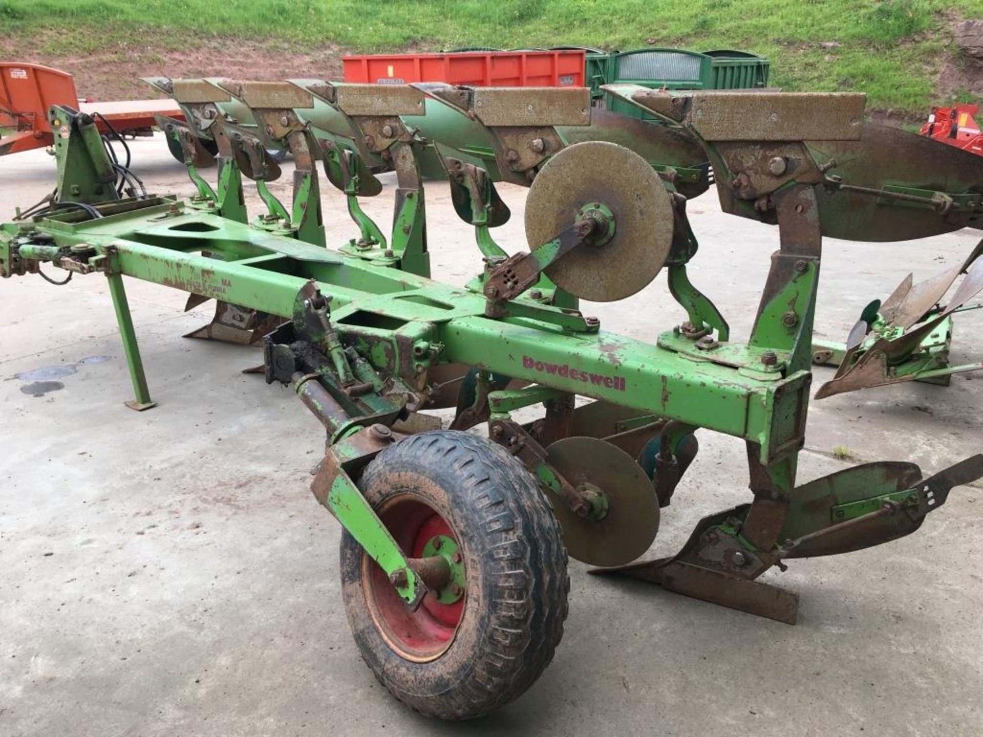 Dowdeswell DP120S six furrow reversible plough, serial number: 98MA36391 (1998) - Image 8 of 15