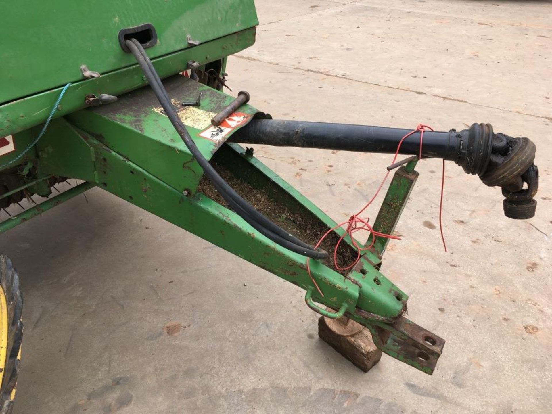 John Deere 545 round baler, serial number: 1750 (1989) - Image 7 of 8