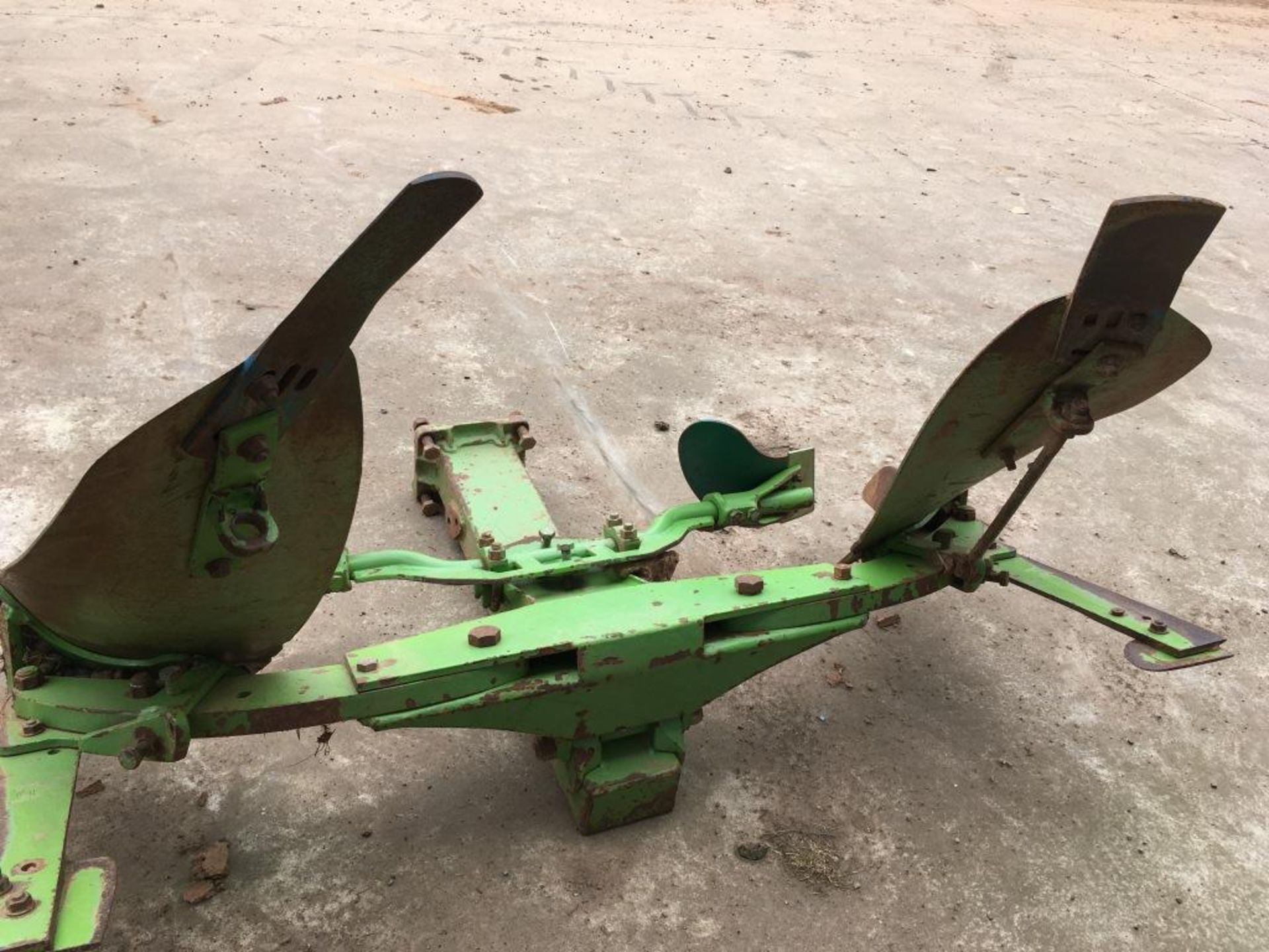 Dowdeswell DP120S six furrow reversible plough, serial number: 98MA36391 (1998) - Bild 5 aus 15