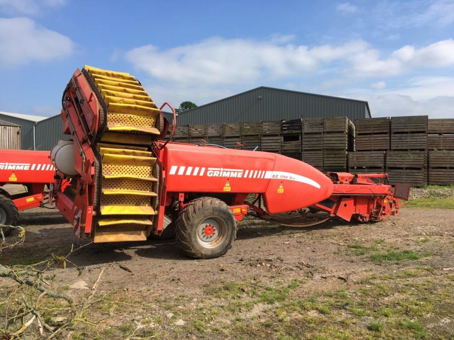 Grimme GZ 1700 two row potato harvester (no plate, advised 2002) - Image 3 of 11