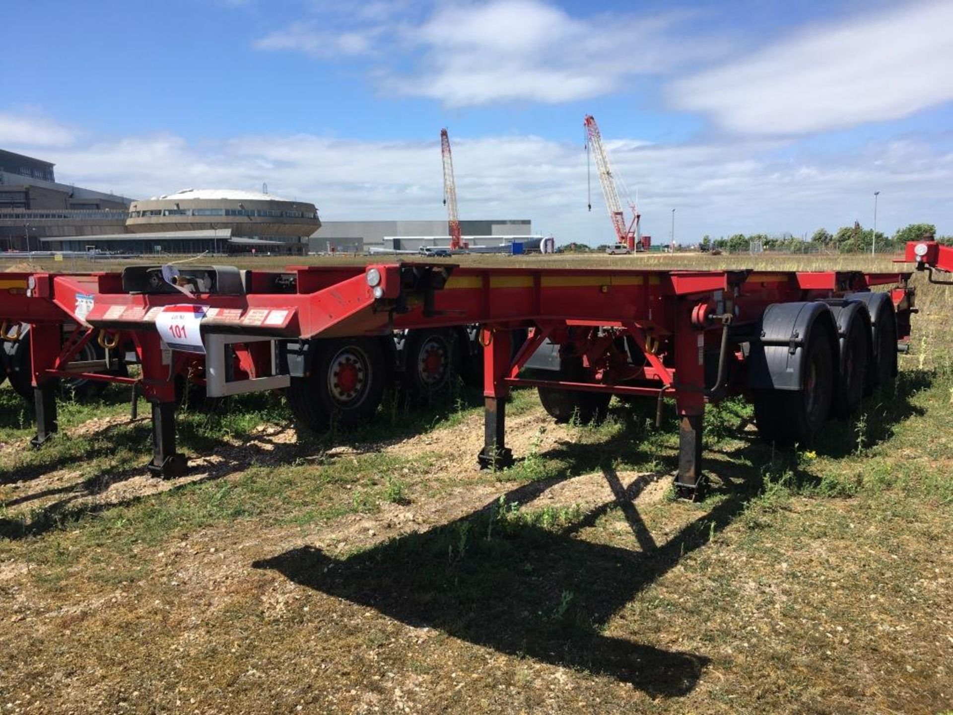 Dennison 14 Lock Sliding Bogie Skeletal trailer, reference 27459, year of manufacture 2011, 3 x