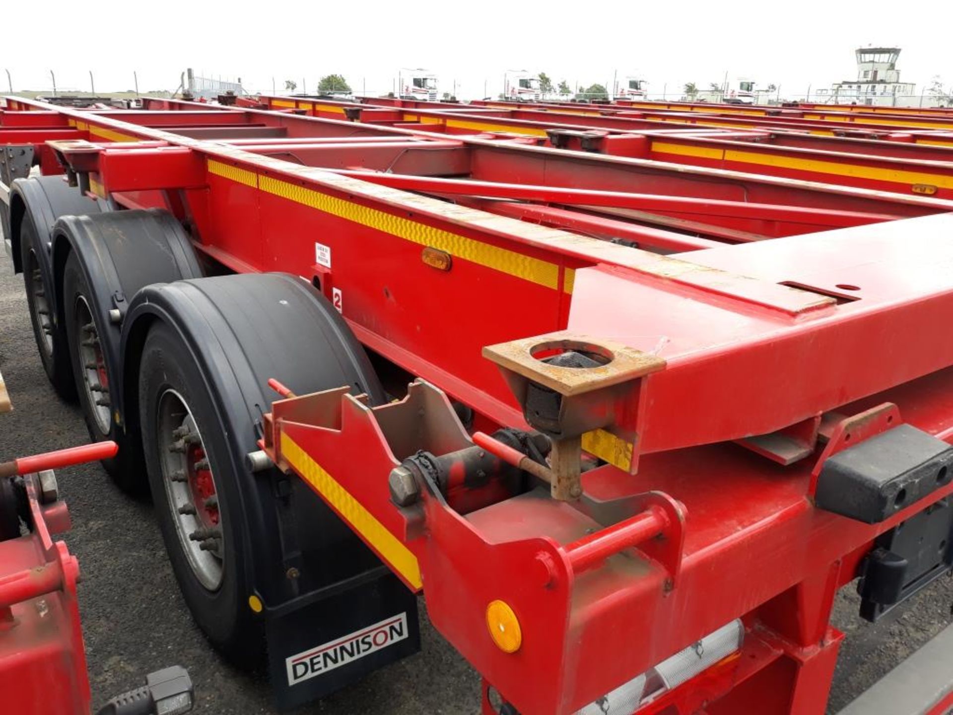 Dennison 14 Lock Sliding Bogie Skeletal trailer, reference 49438, year of manufacture 2016, 3 x - Image 3 of 15