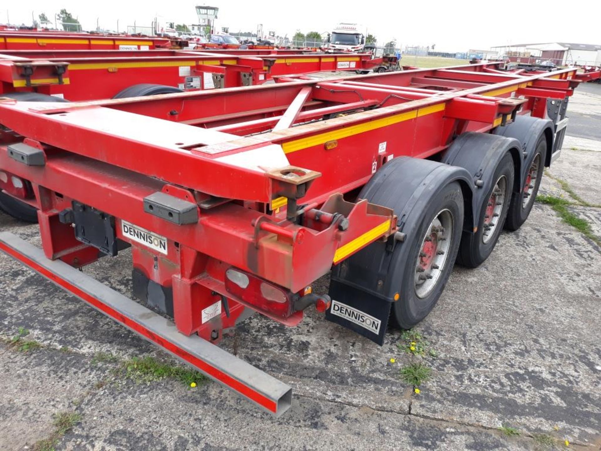 Dennison 14 Lock Sliding Bogie Skeletal trailer, reference 42063, year of manufacture 2014, 3 x - Image 4 of 14