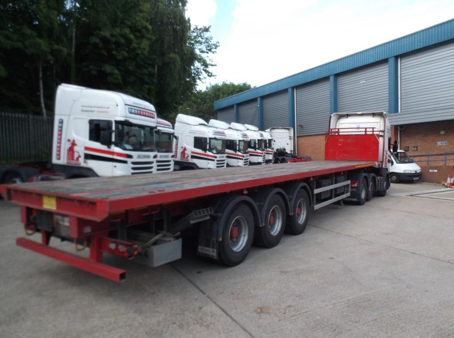 Dennison 13.6m Oil Spec Platform trailer, reference 42303, year of manufacture 2014, 3 x SAF Intra - Image 2 of 16