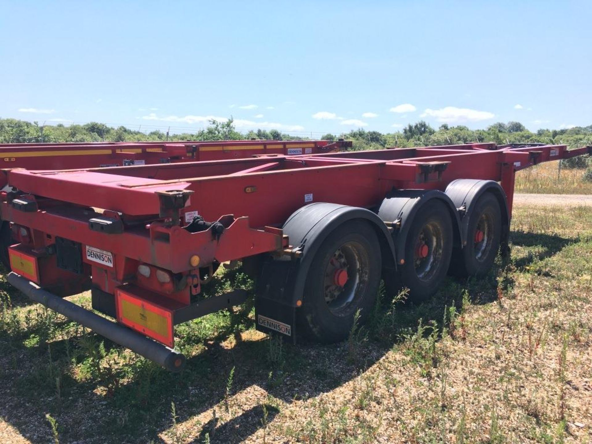 Dennison 14 Lock Sliding Bogie Skeletal trailer, reference 27117, year of manufacture 2011, 3 x - Image 3 of 15