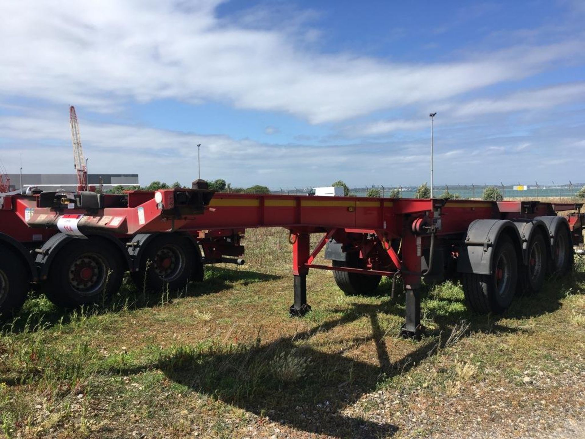 Dennison 14 Lock Sliding Bogie Skeletal trailer, reference 27478, year of manufacture 2011, 3 x