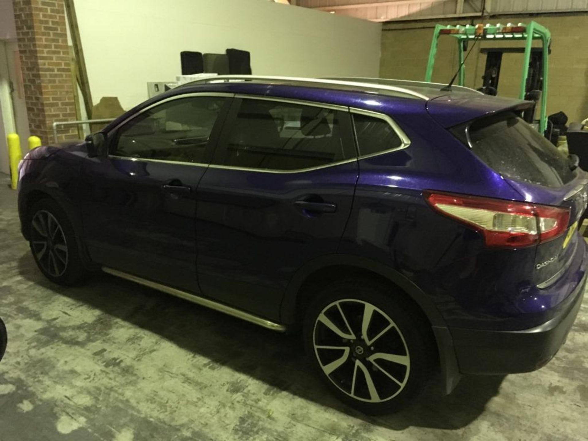 Nissan Qashqai Tekna DCI 5 door hatchback diesel car, Registration number J1 BEK, Date of - Bild 4 aus 30