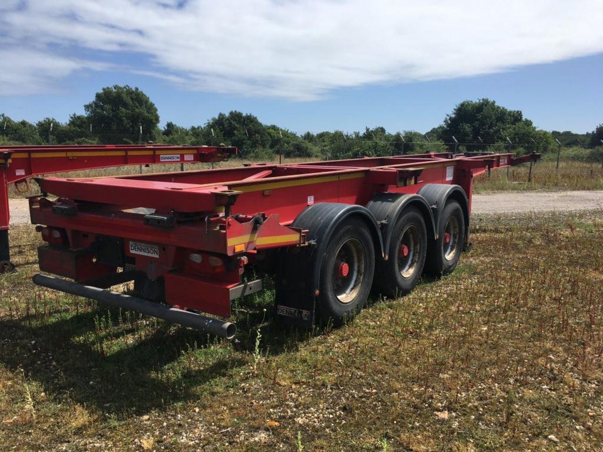 Dennison 14 Lock Sliding Bogie Skeletal trailer, reference 27471, year of manufacture 2011, 3 x - Image 2 of 16