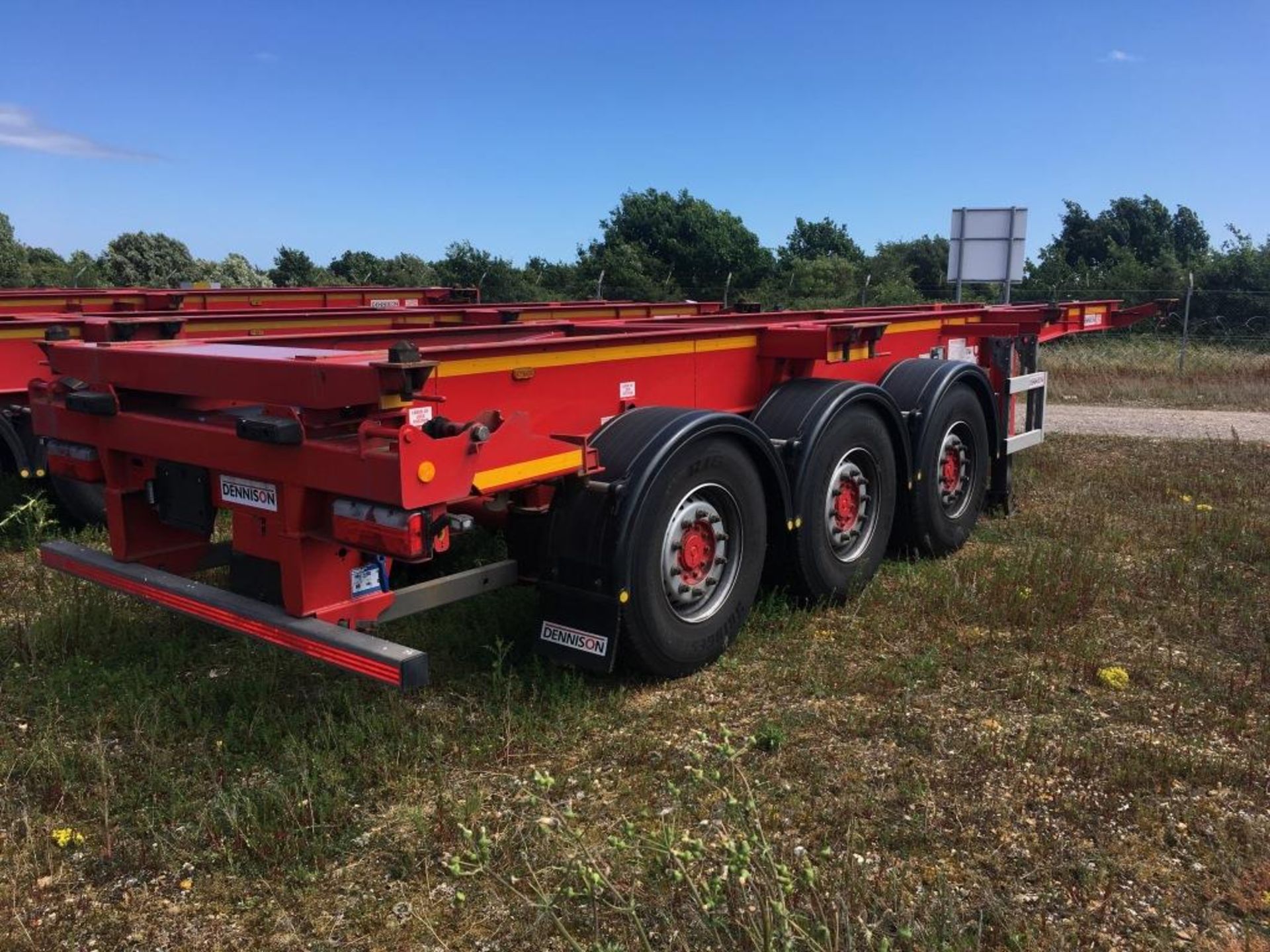 Dennison 14 Lock Sliding Bogie Skeletal trailer, reference 50312, year of manufacture 2017, 3 x - Image 3 of 17