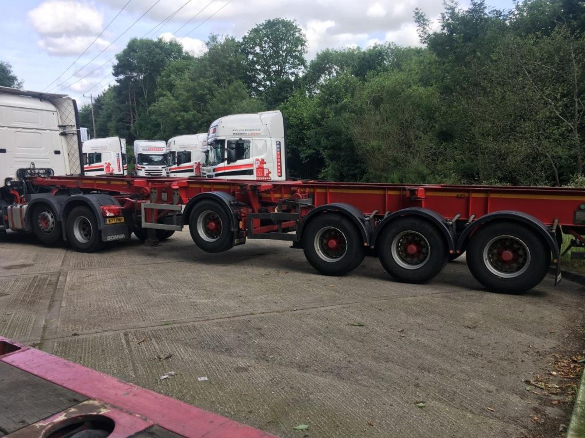 Dennison Multi Function 4 Axle Splitting Skeletal trailer, reference 40130 & 40131, year of - Image 11 of 27