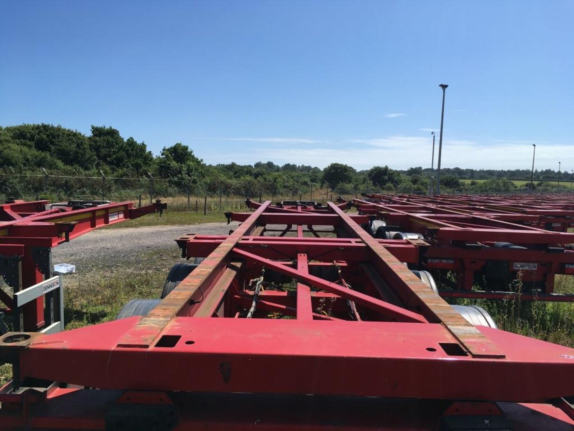 Dennison 14 Lock Sliding Bogie Skeletal trailer, reference 27473, year of manufacture 2011, 3 x - Image 3 of 14