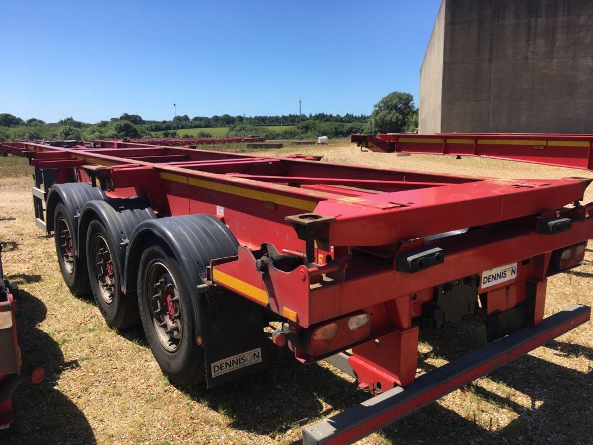 Dennison 14 Lock Sliding Bogie Skeletal trailer, reference 42069, year of manufacture 2014, 3 x - Image 2 of 17