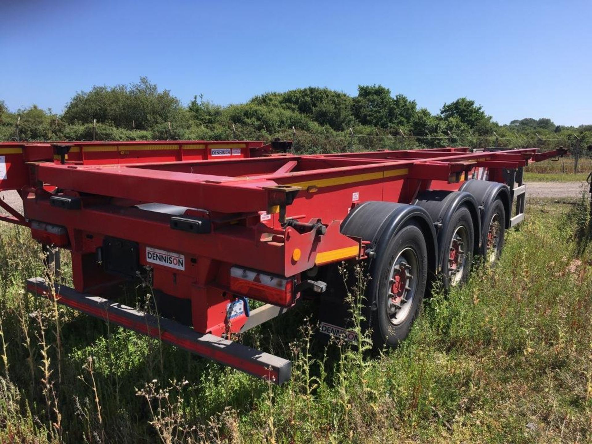 Dennison 14 Lock Sliding Bogie Skeletal trailer, reference 50310, year of manufacture 2017, 3 x - Image 2 of 17