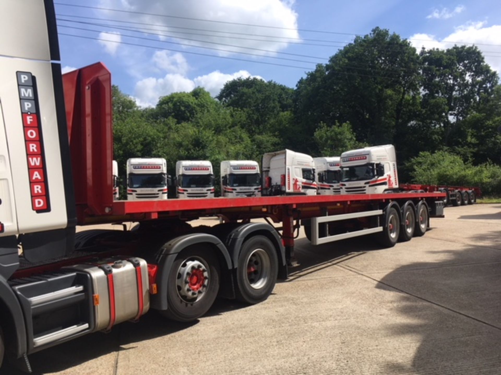 Dennison 13.6m Oil Spec Platform trailer, reference 46177, year of manufacture 2015, 3 x BPW Eco - Image 4 of 15