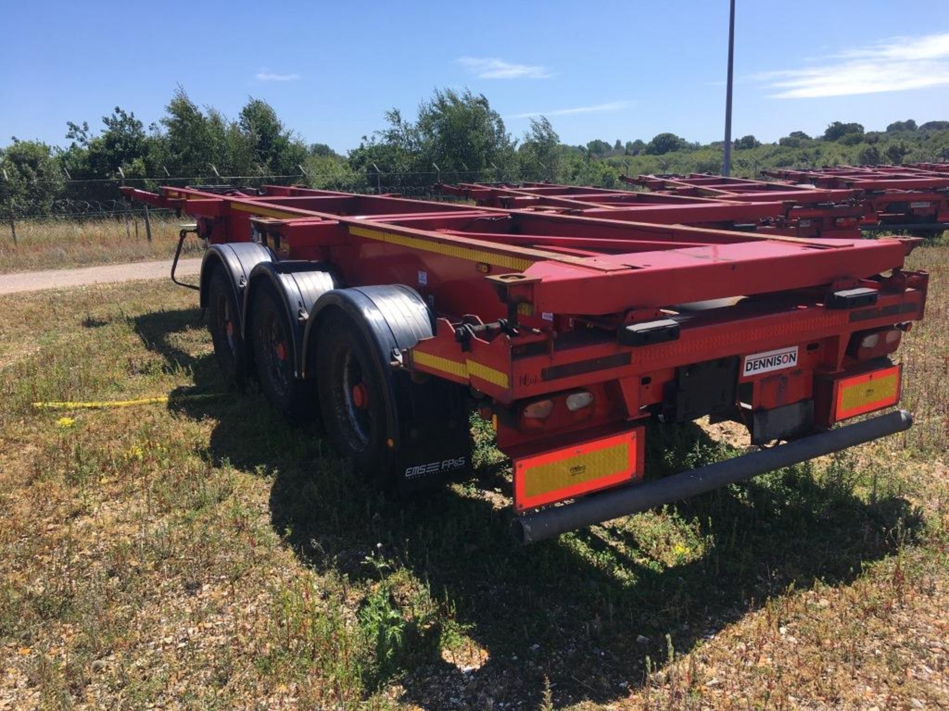 Dennison 14 Lock Sliding Bogie Skeletal trailer, reference 27460, year of manufacture 2011, 3 x - Image 2 of 11