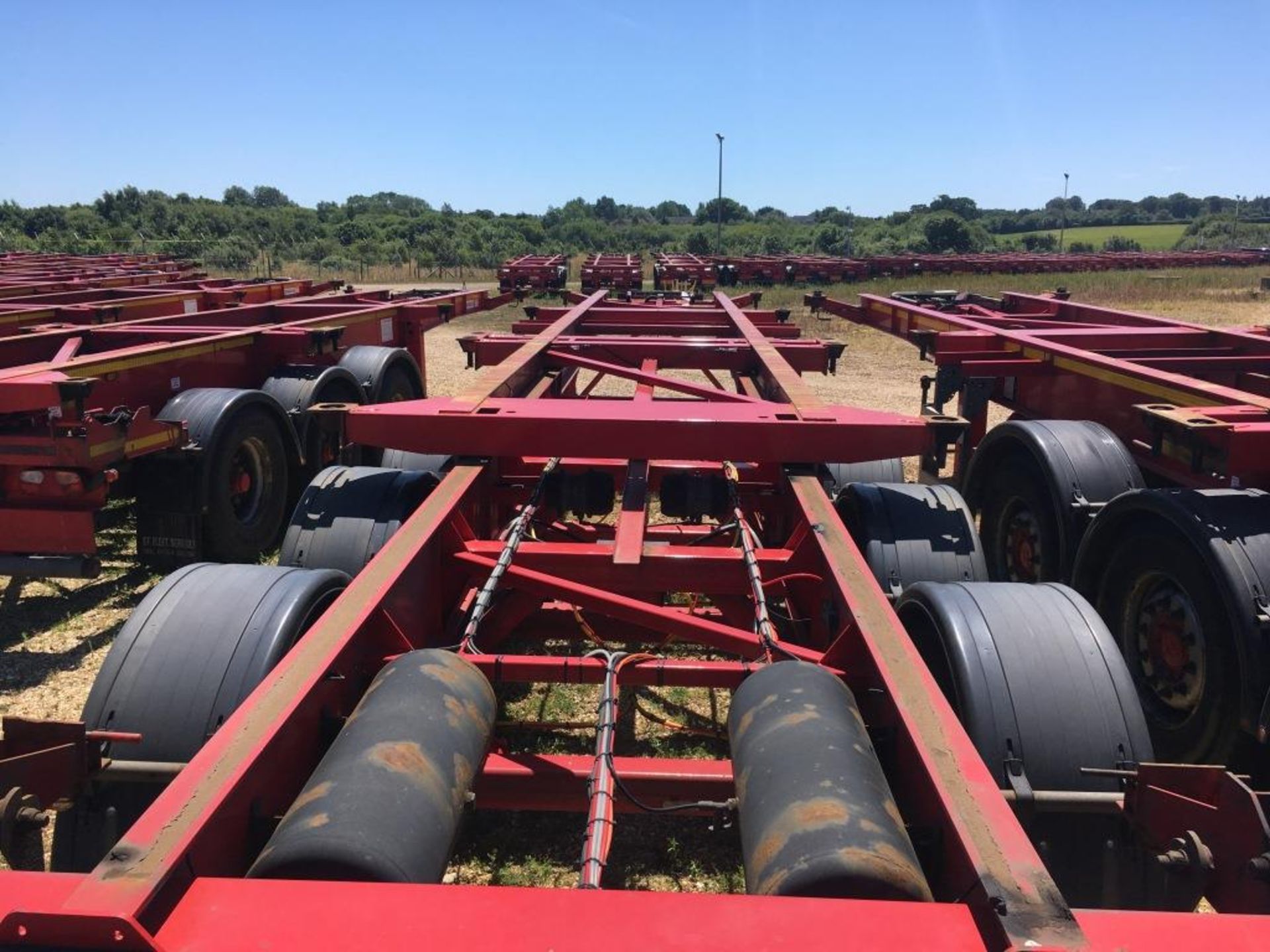 Dennison 14 Lock Sliding Bogie Skeletal trailer, reference 40158, year of manufacture 2013, 3 x - Image 9 of 16