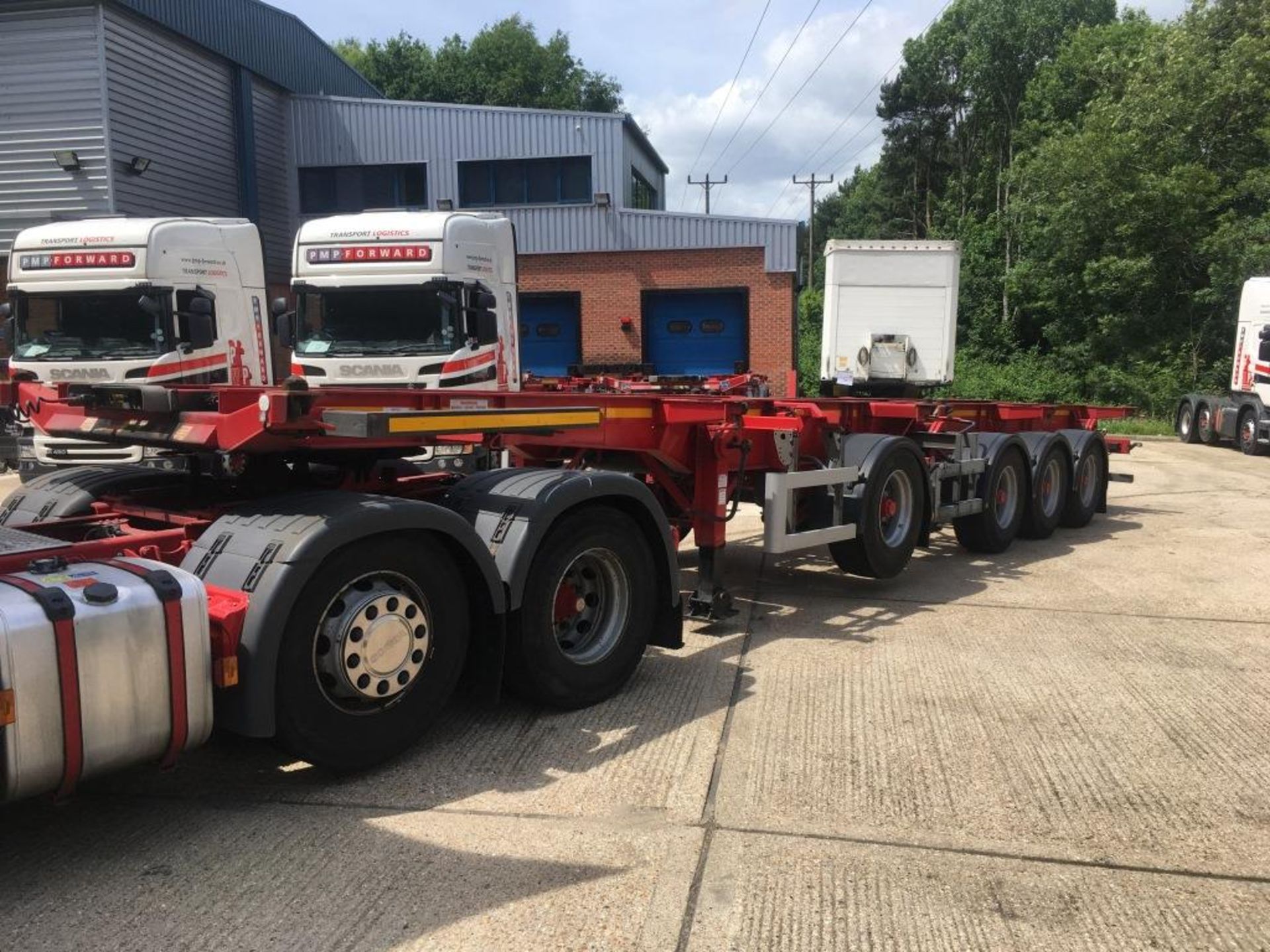 Dennison Multi Function 4 Axle Splitting Skeletal trailer, reference 47687 & 47688, year of - Bild 2 aus 24