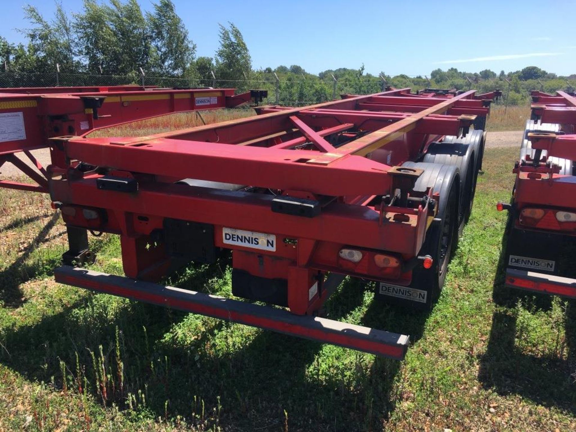 Dennison 14 Lock Sliding Bogie Skeletal trailer, reference 42082, year of manufacture 2014, 3 x - Image 2 of 16