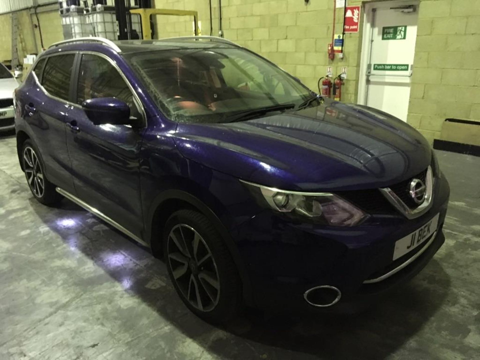 Nissan Qashqai Tekna DCI 5 door hatchback diesel car, Registration number J1 BEK, Date of