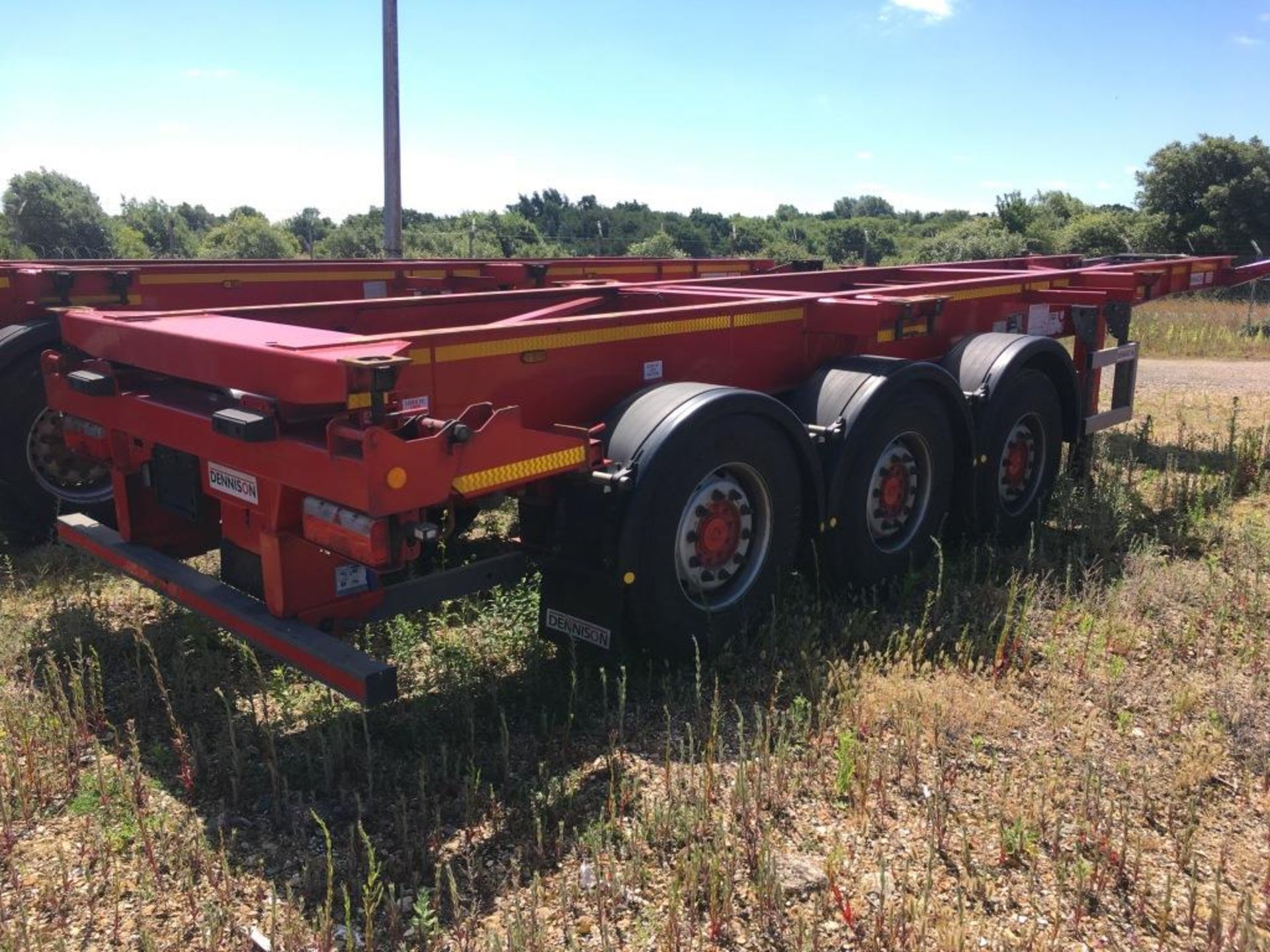 Dennison 14 Lock Sliding Bogie Skeletal trailer, reference 49440, year of manufacture 2016, 3 x - Image 3 of 16