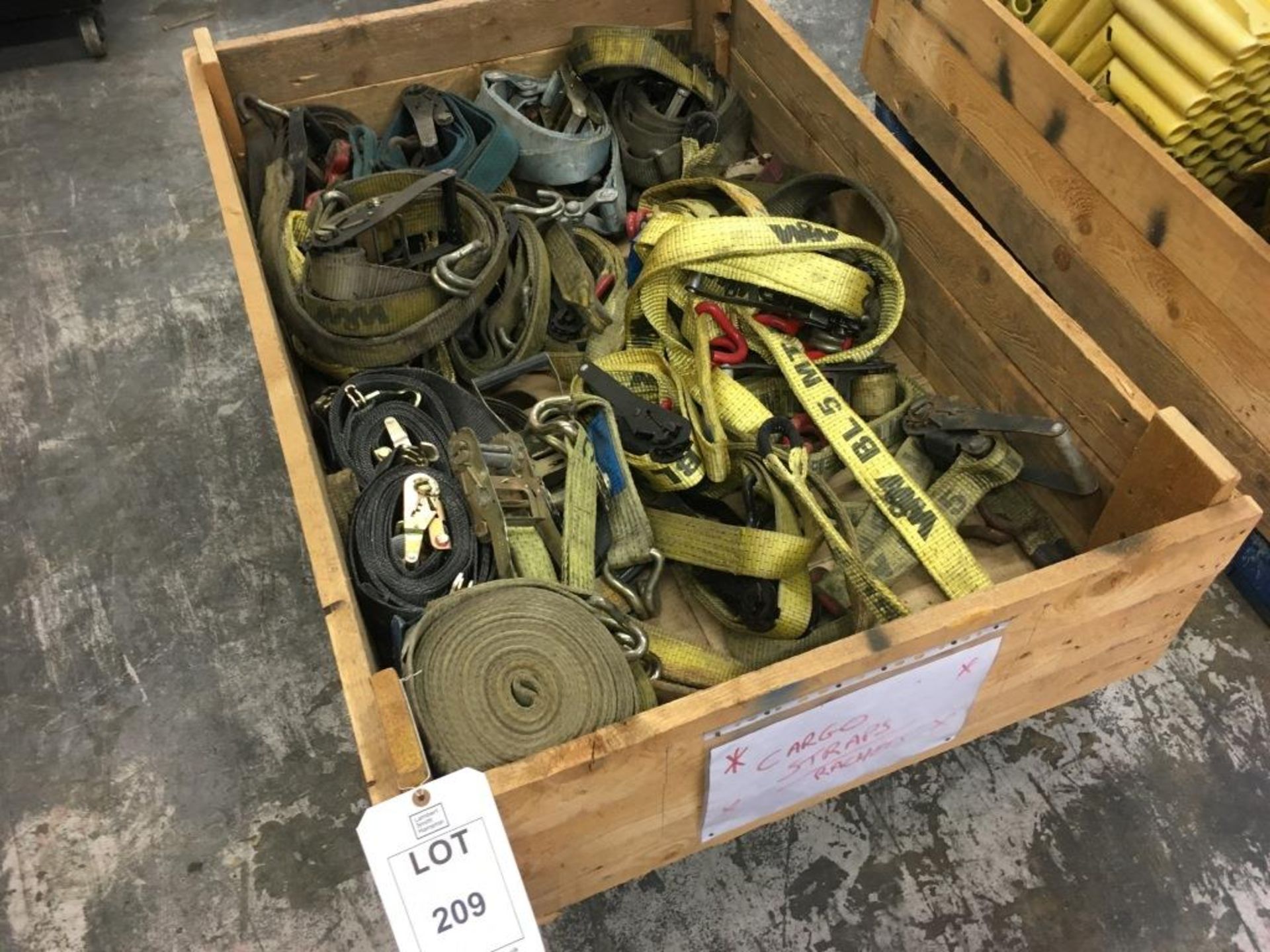 Assorted cargo straps and ratchets on one pallet. Please note: This lot is located at 6 Dewar Close,