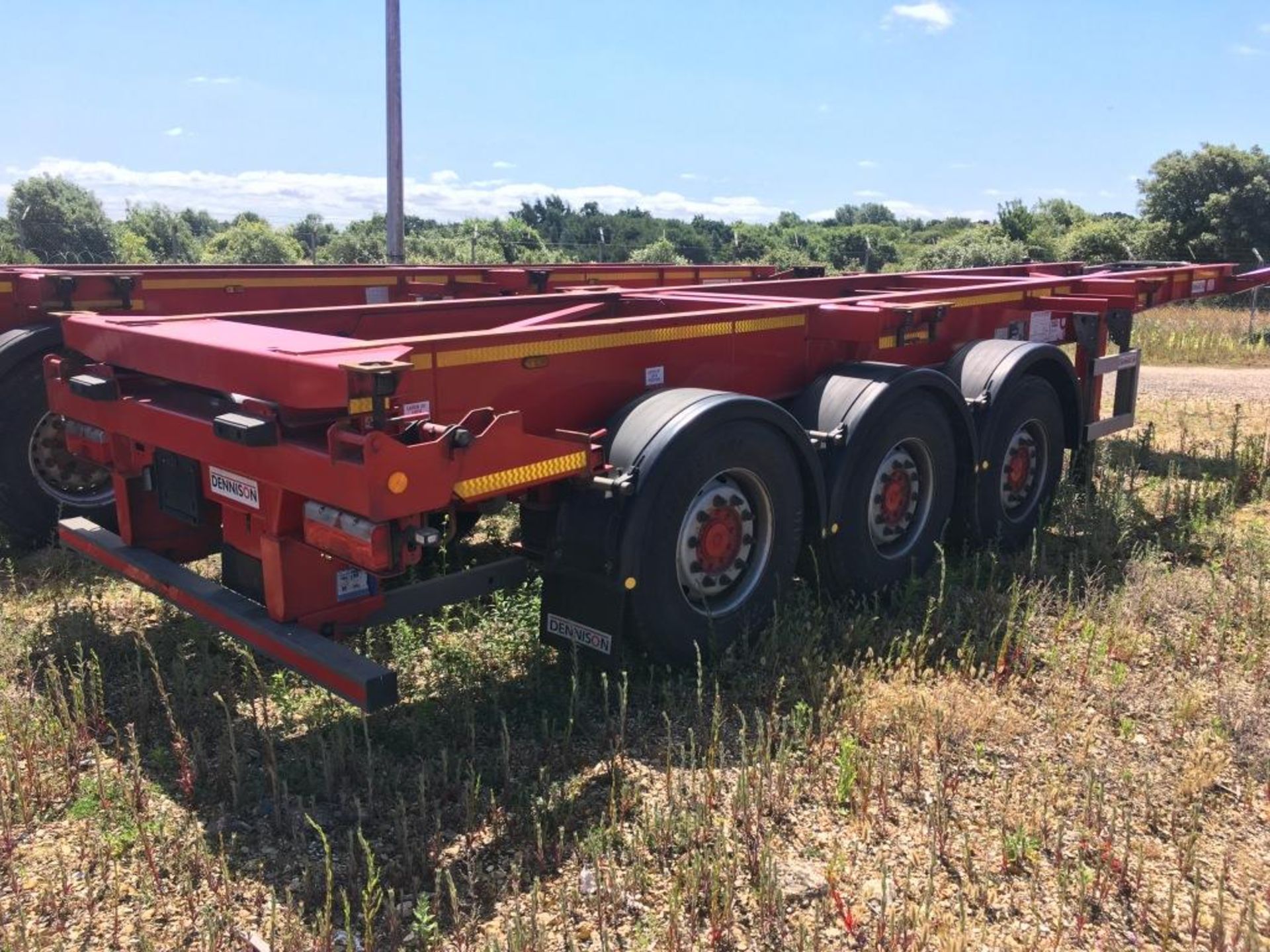 Dennison 14 Lock Sliding Bogie Skeletal trailer, reference 49440, year of manufacture 2016, 3 x - Image 4 of 16