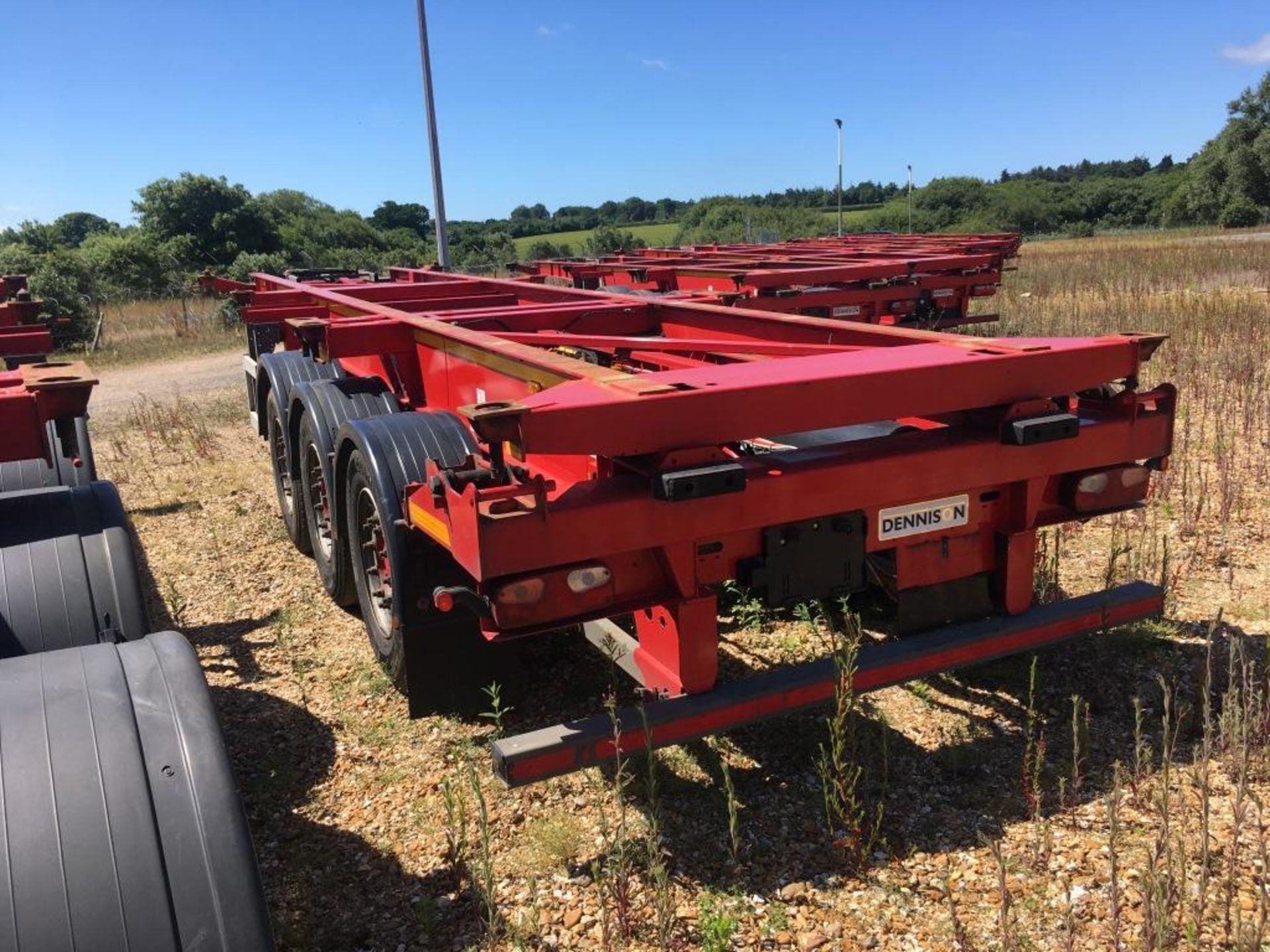 Dennison 14 Lock Sliding Bogie Skeletal trailer, reference 42088, year of manufacture 2014, 3 x - Image 2 of 10