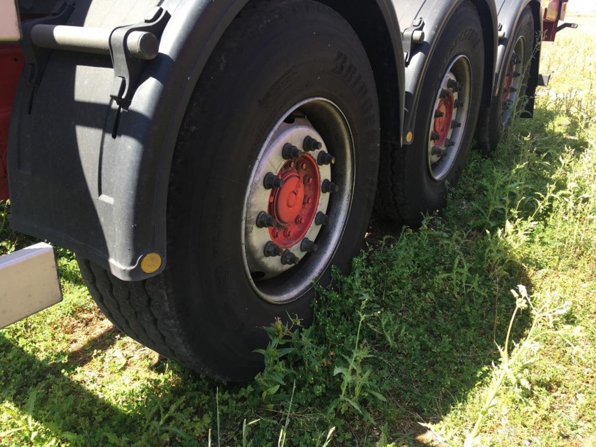 Dennison 14 Lock Sliding Bogie Skeletal trailer, reference 49441, year of manufacture 2016, 3 x - Image 6 of 15