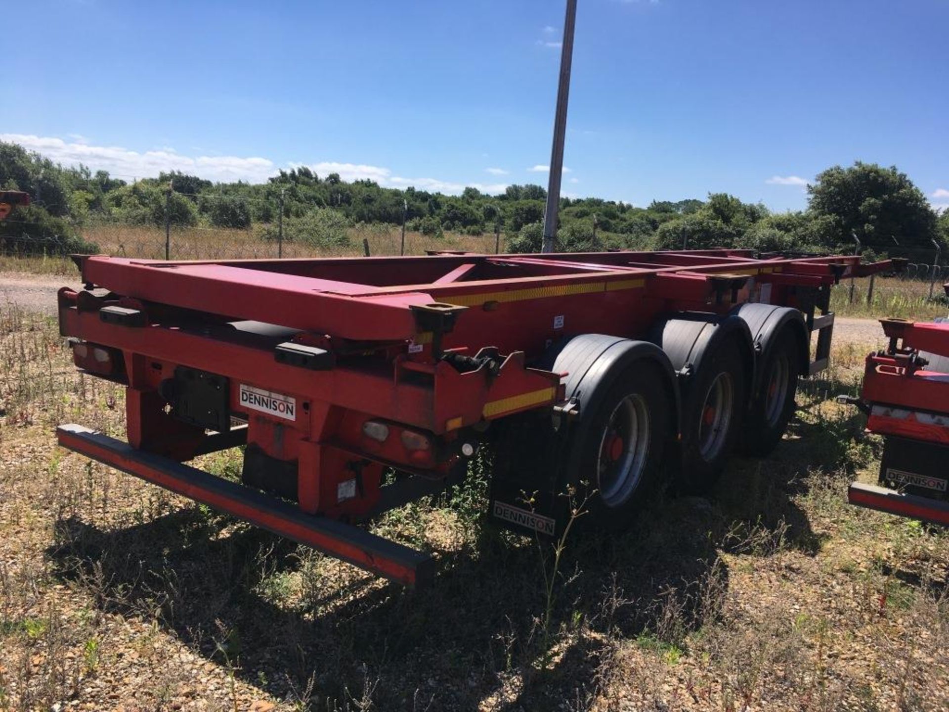 Dennison 14 Lock Sliding Bogie Skeletal trailer, reference 40162, year of manufacture 2013, 3 x - Image 3 of 16