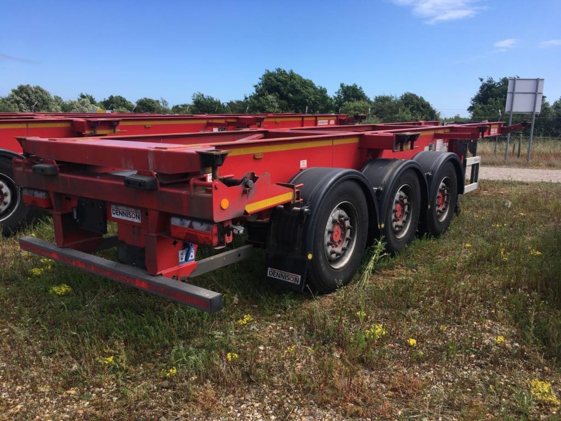 Dennison 14 Lock Sliding Bogie Skeletal trailer, reference 49452, year of manufacture 2016, 3 x - Image 4 of 18