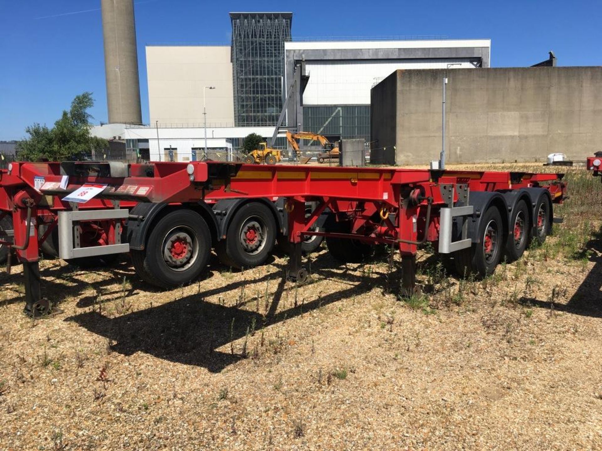 Dennison 14 Lock Sliding Bogie Skeletal trailer, reference 42091, year of manufacture 2014, 3 x