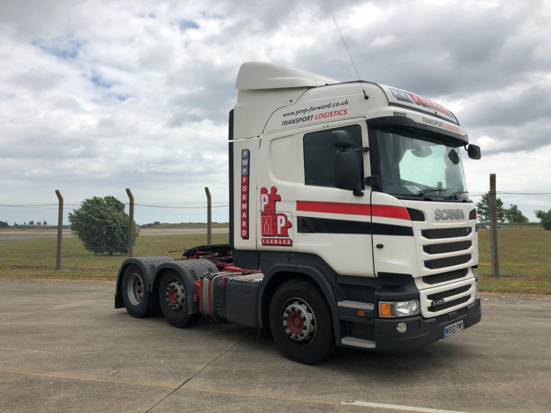 Scania R450 LA 6X2/2MNA High Line tractor unit, 2 Pedal Opticruise Gearbox, Registration number - Image 2 of 16