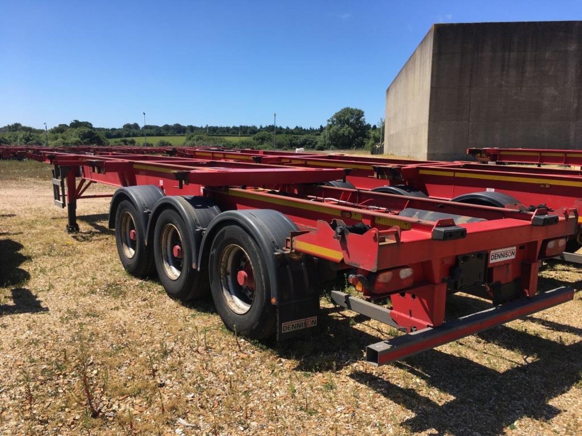 Dennison 14 Lock Sliding Bogie Skeletal trailer, reference 40158, year of manufacture 2013, 3 x - Image 3 of 16