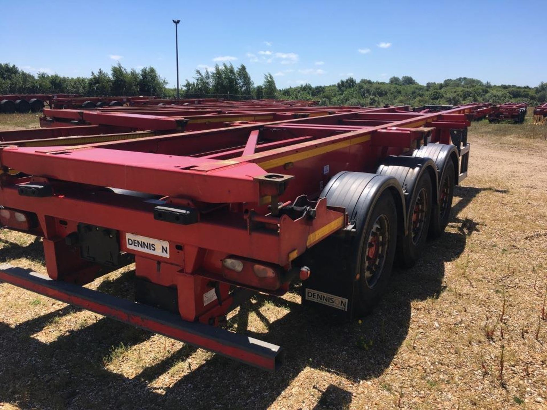 Dennison 14 Lock Sliding Bogie Skeletal trailer, reference 42069, year of manufacture 2014, 3 x - Image 3 of 17