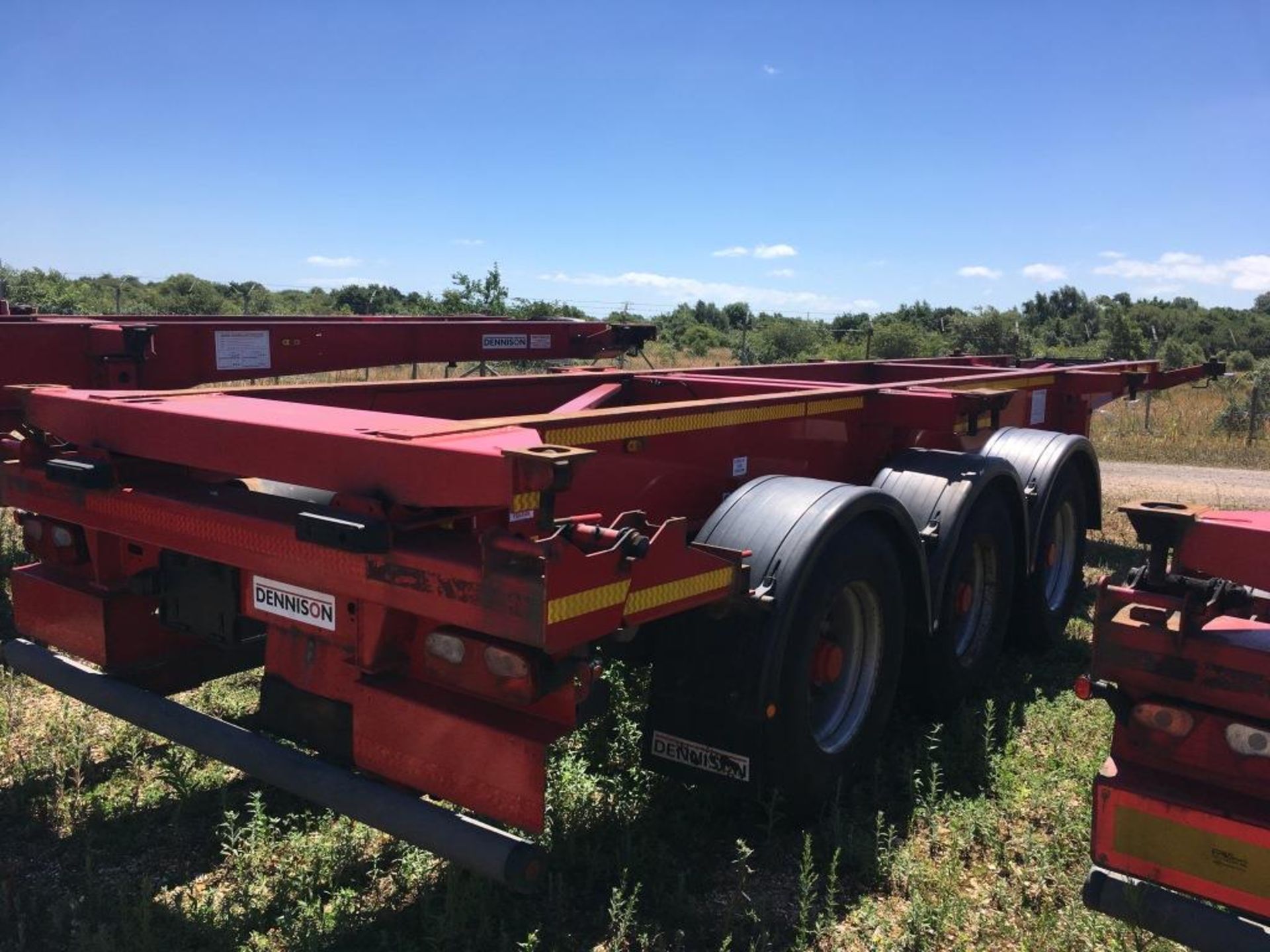 Dennison 14 Lock Sliding Bogie Skeletal trailer, reference 27472, year of manufacture 2011, 3 x - Image 3 of 16