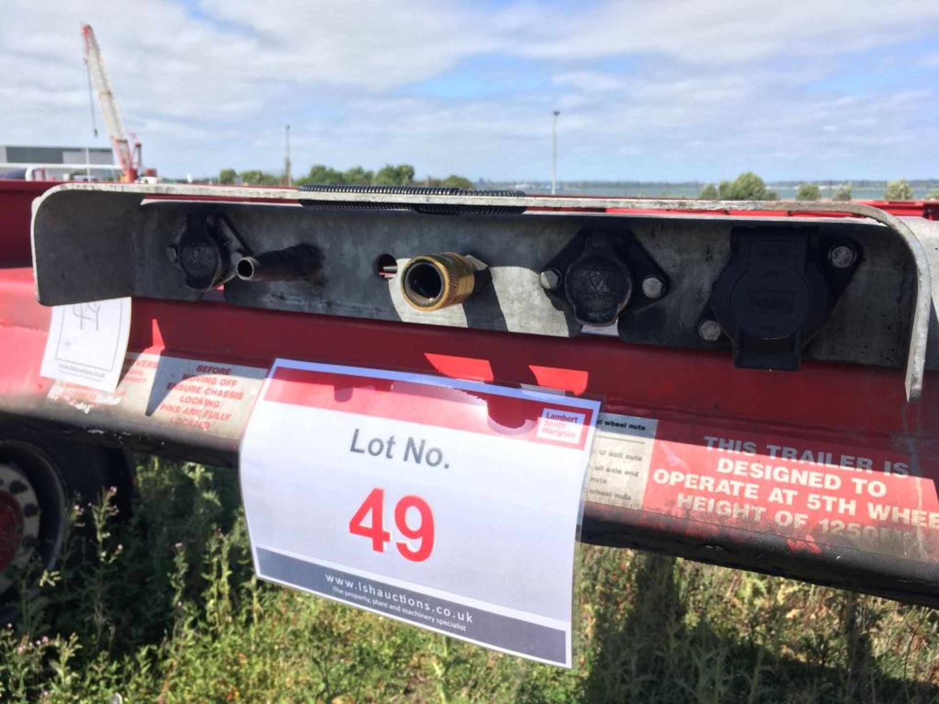 Dennison 14 Lock Sliding Bogie Skeletal trailer, reference 50310, year of manufacture 2017, 3 x - Image 6 of 17