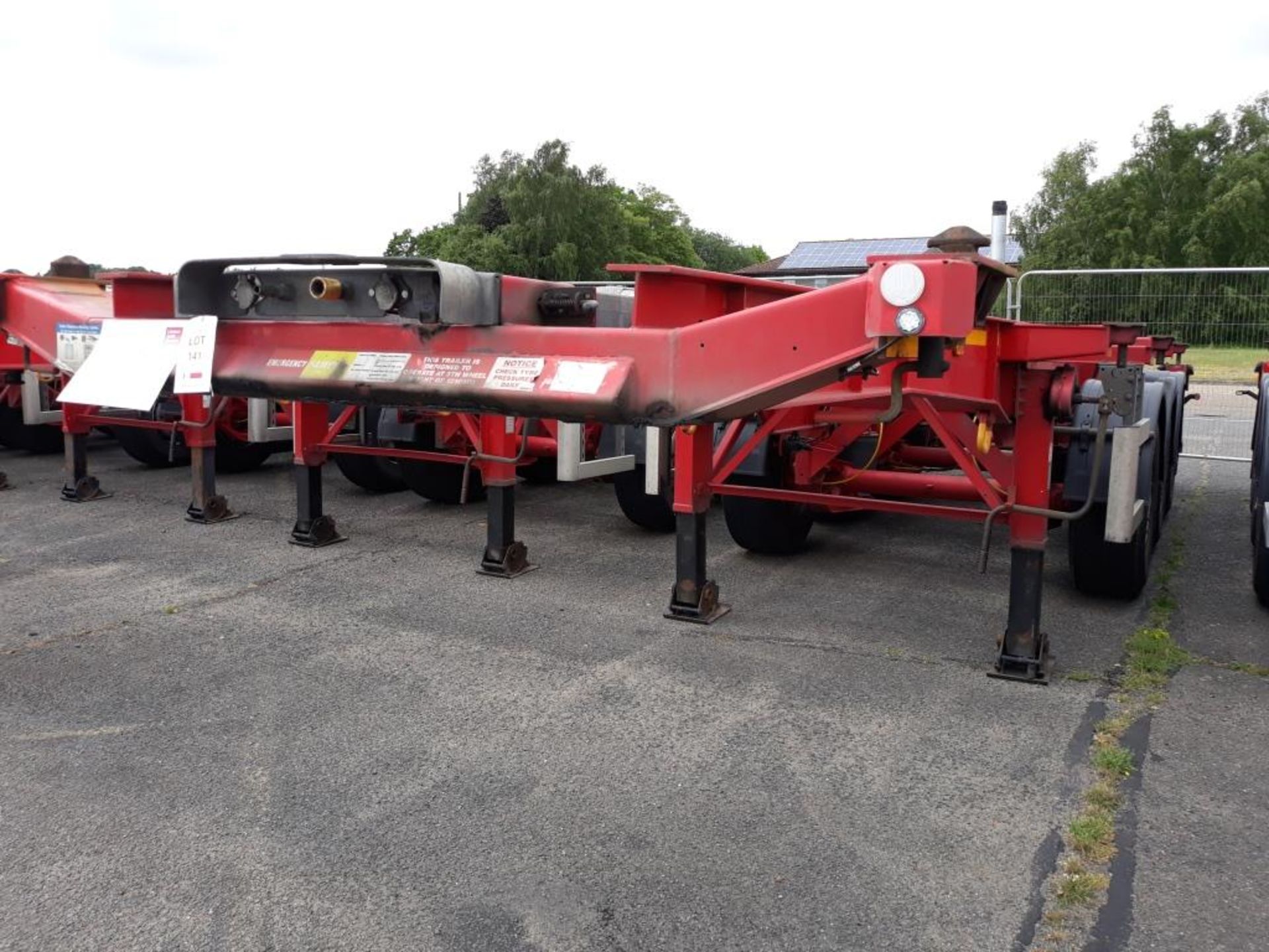 Dennison 14 Lock Sliding Bogie Skeletal trailer, reference 42090, year of manufacture 2014, 3 x - Image 2 of 16